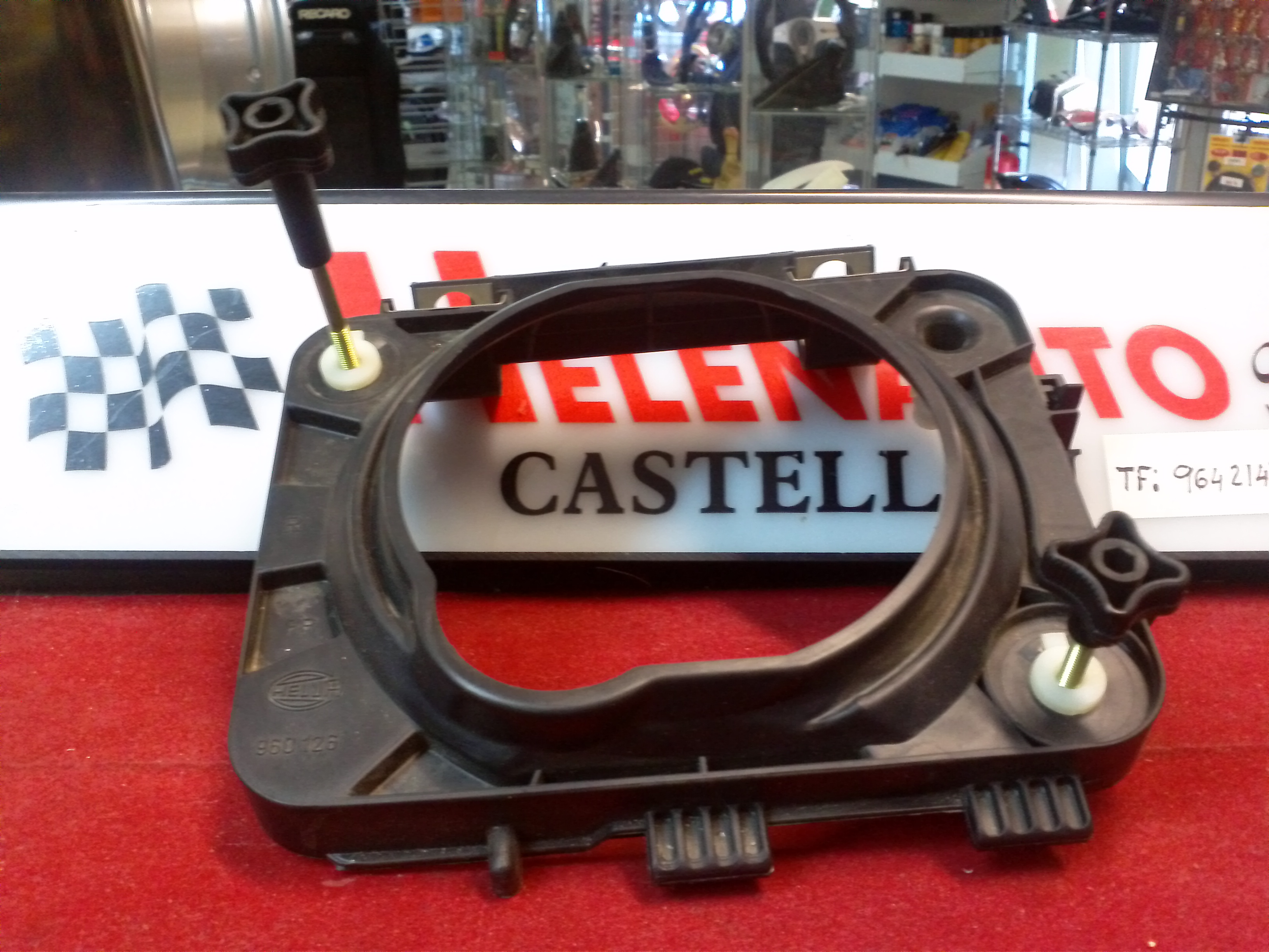 *CARCASA FARO OPEL CORSA A DEL 09/82 -> 09/90 IZ. 90513 HELLA